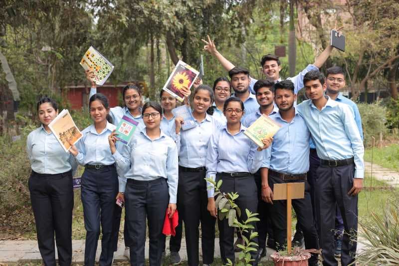 Ishan Institute of Pharmacy Greater Noida Student life and Achievements photo 12